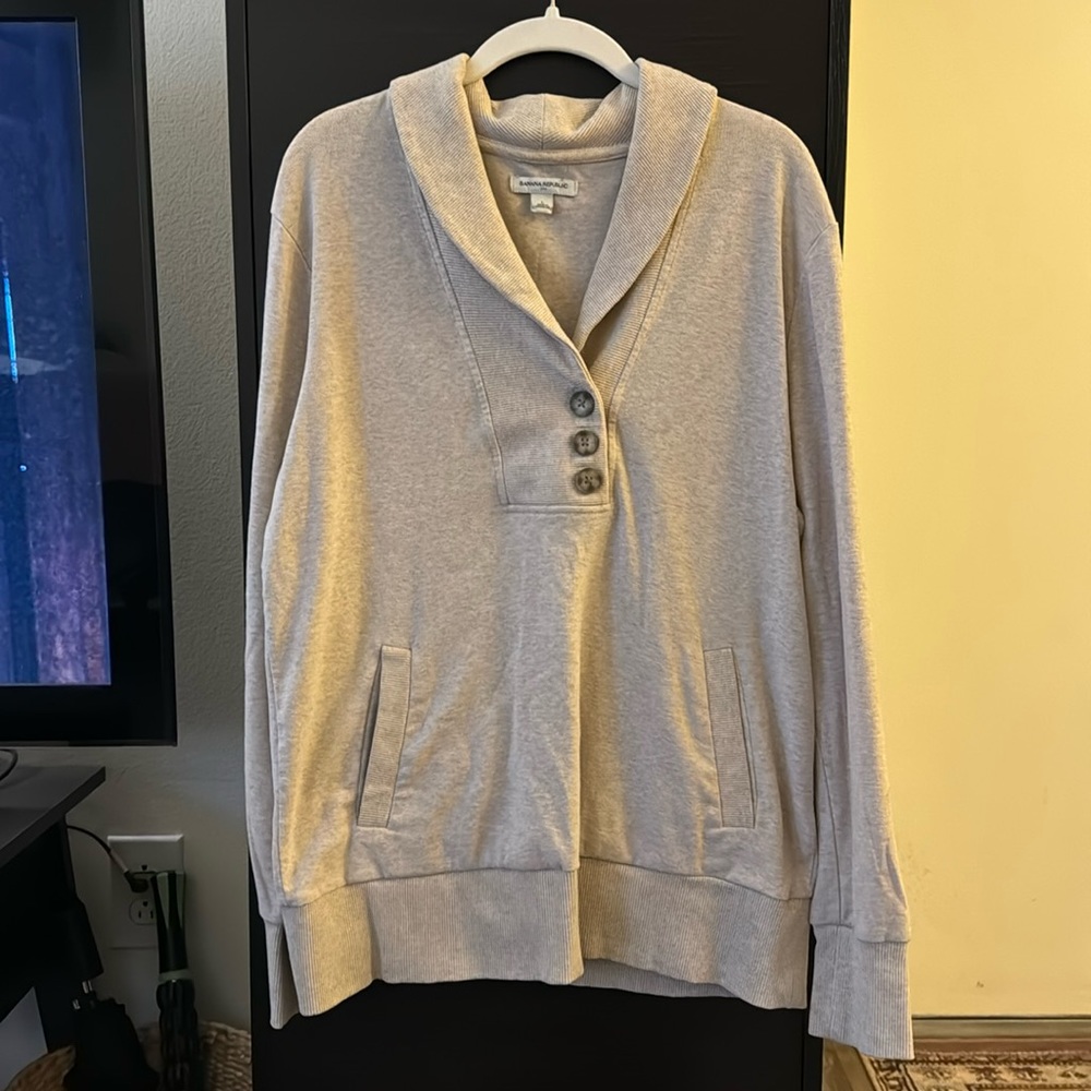 Banana Republic Cream sweater